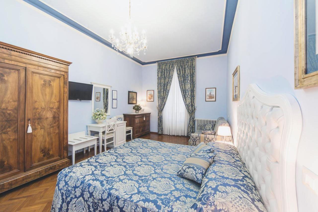 B&B Al Duomo ฟลอเรนซ์ ภายนอก รูปภาพ